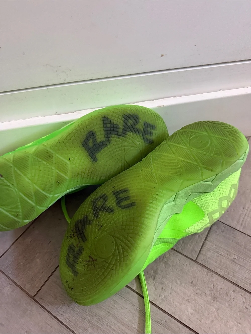 Puma Mello Kids Neon Lime Green Lace-Up Sneakers